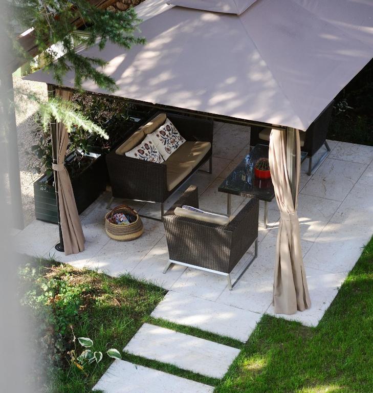 Residenza Le Logge Aparthotel Torri Del Benaco Ngoại thất bức ảnh